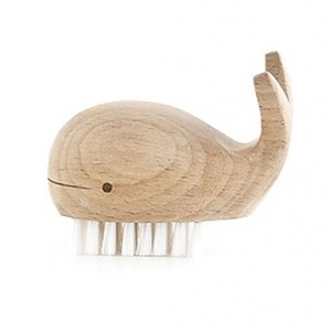 Wooden Whale Nail Brush €12.50 - Kikkerland