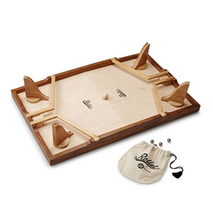 Rollet  $156 - Uncommon Goods