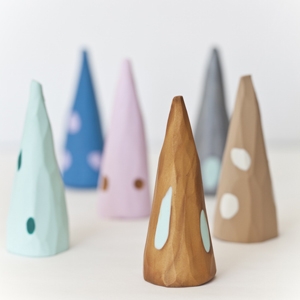 Ring stand $39 - MeWe