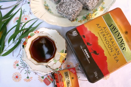 A vintage Aussie afternoon tea via WeeBirdy.com