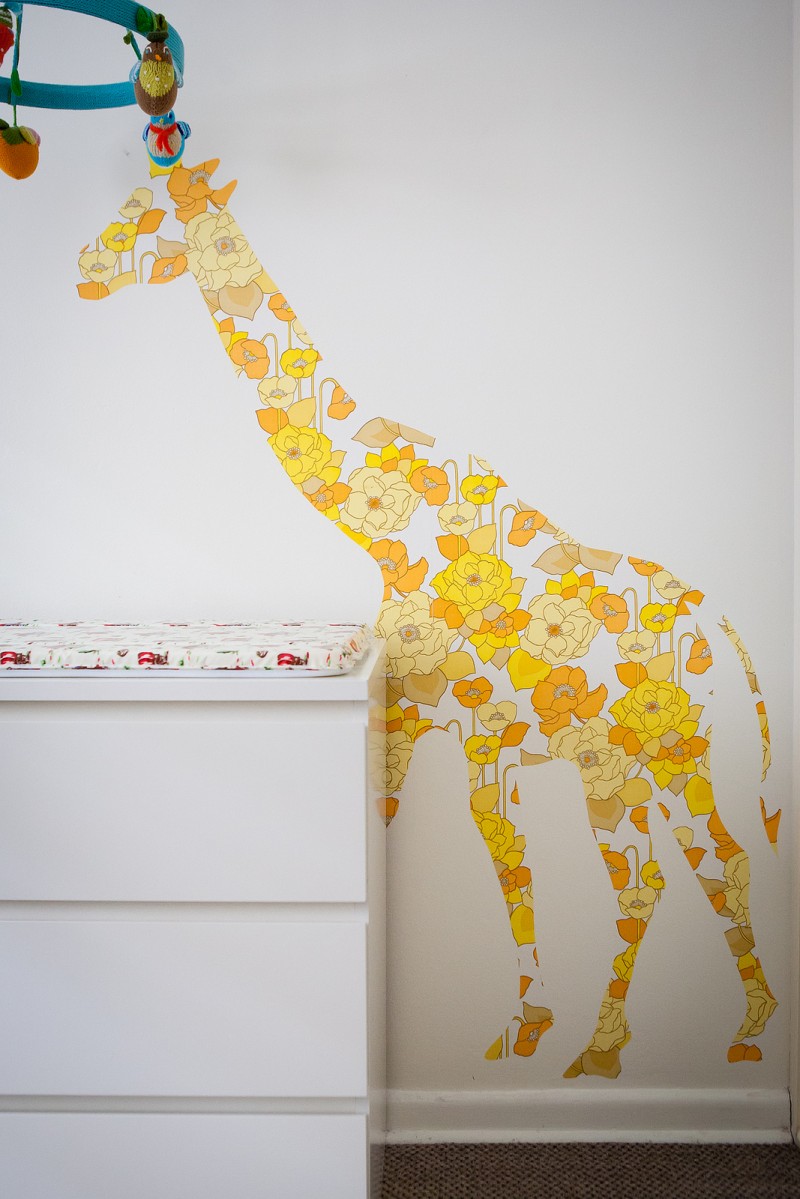 Vintage wallpaper giraffe decal via WeeBirdy.com