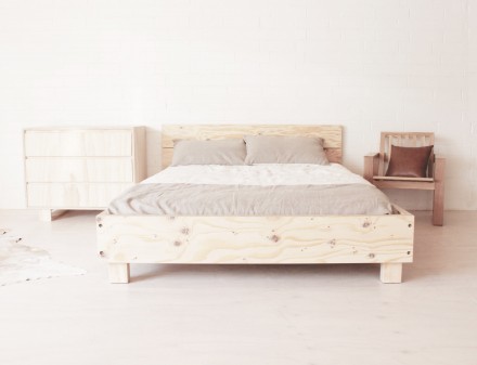 Mr & Mrs White Beam Bed via WeeBirdy.com