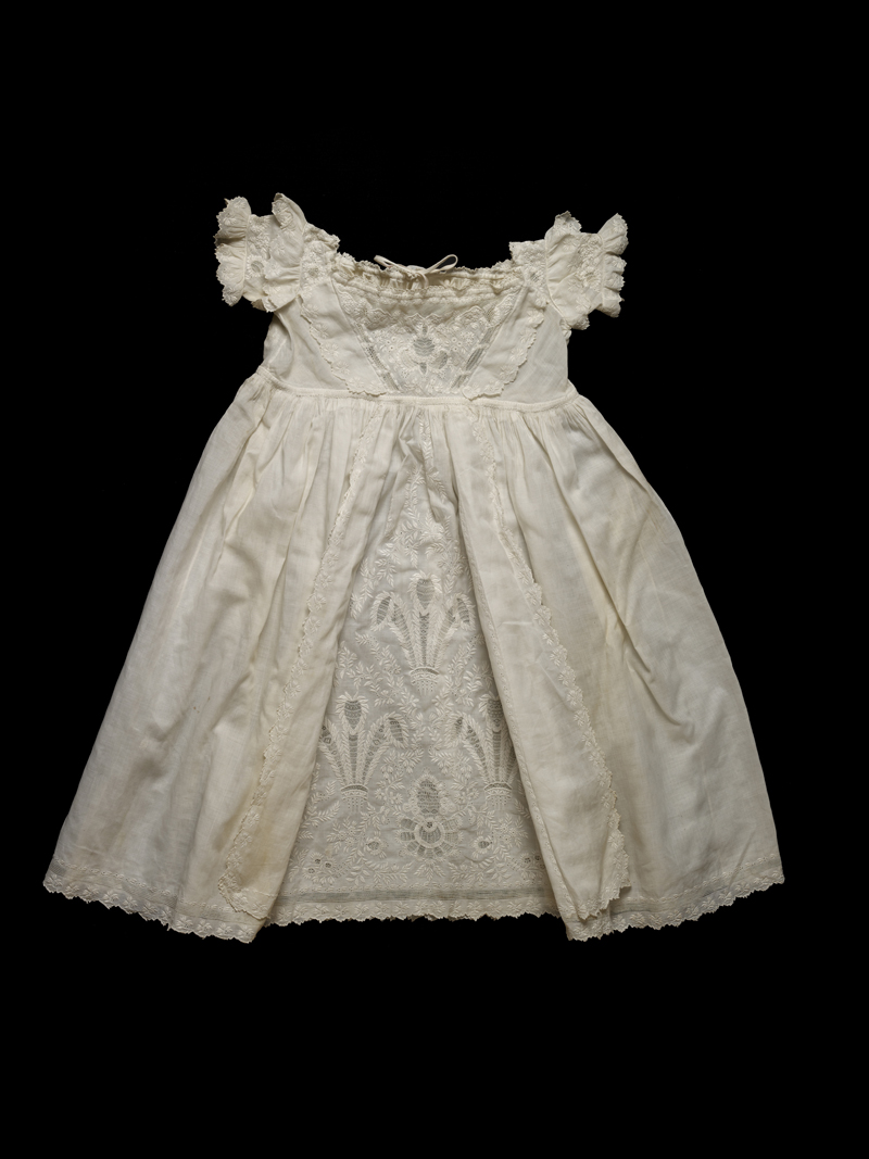 Robe worn by Prince Albert Edward (Edward VII) c1841 via WeeBirdy.com