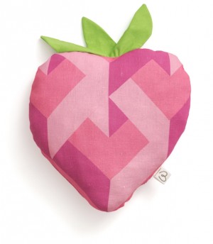 Found! The best Christmas presents for girls, via WeeBirdy.com.