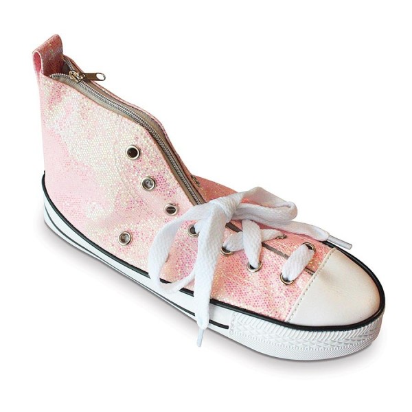 Found! The best Christmas presents for girls, via WeeBirdy.com.