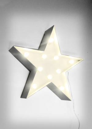Found! The best Christmas presents for girls, via WeeBirdy.com.