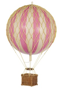 Found! The best Christmas presents for girls, via WeeBirdy.com.