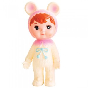 Found! The best Christmas presents for girls, via WeeBirdy.com.