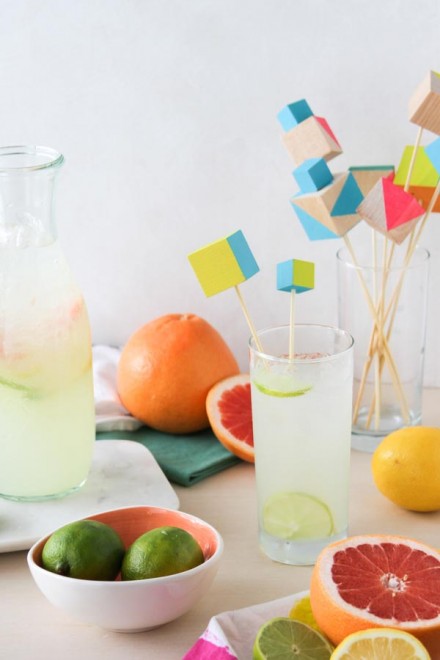 Tutorial: Make wooden block drink stirrers Tuts+ via WeeBirdy.com