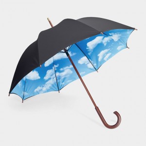 Top 12 Beautiful Umbrellas: Sky umbrella by Tibor Kalman and Emanuela Frattini Magnusson, via WeeBirdy.com.