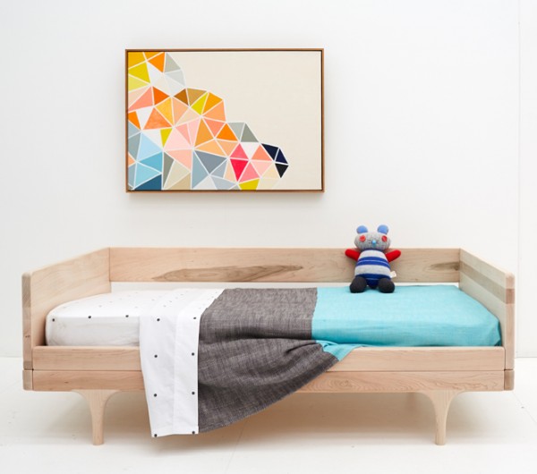 Rachel Castle's new cot bedding in blue, via WeeBirdy.com. 