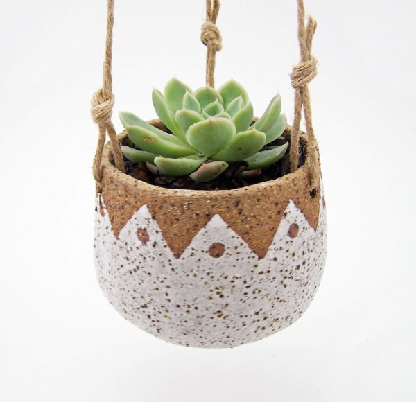 Etsy Design Award Finalist Highlights: Hanging succulent planter by Susan Simonini via WeeBirdy.com. 