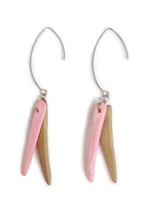 Top 12 Etsy Christmas Presents for the Girls, via WeeBirdy.com.