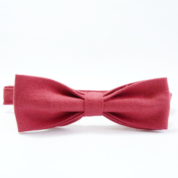34 Amazing Presents under $20 for Christmas, via WeeBirdy.com.