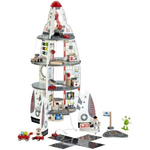 Awesome Gift Guide for Kids: 40 Amazing Space & Planets Presents for Christmas, via WeeBirdy.com.