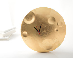 Awesome Gift Guide for Kids: 40 Amazing Space & Planets Presents for Christmas, via WeeBirdy.com.