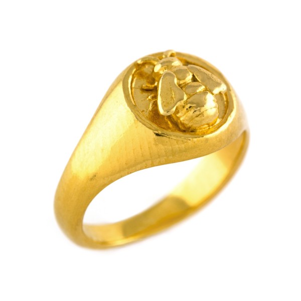 All that glitters: 35 gorgeous gifts for your favourite lady, via WeeBirdy.com.