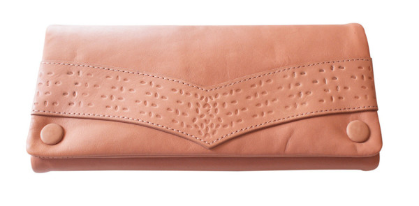 All that glitters: 35 gorgeous gifts for your favourite lady, via WeeBirdy.com.