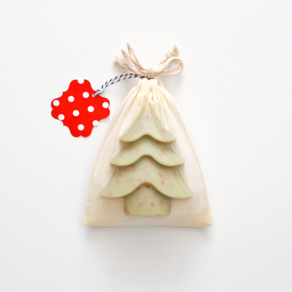 Limited edition Christmas tree soap (fig, grapefruit & lavender) in cotton pouch, AU$14.50, by Vice and Velvet, via WeeBirdy.com.  