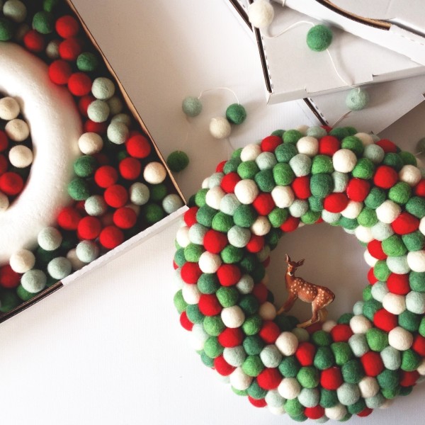 Genius: DIY Christmas wreath and garland kit, from Down That Little Lane.