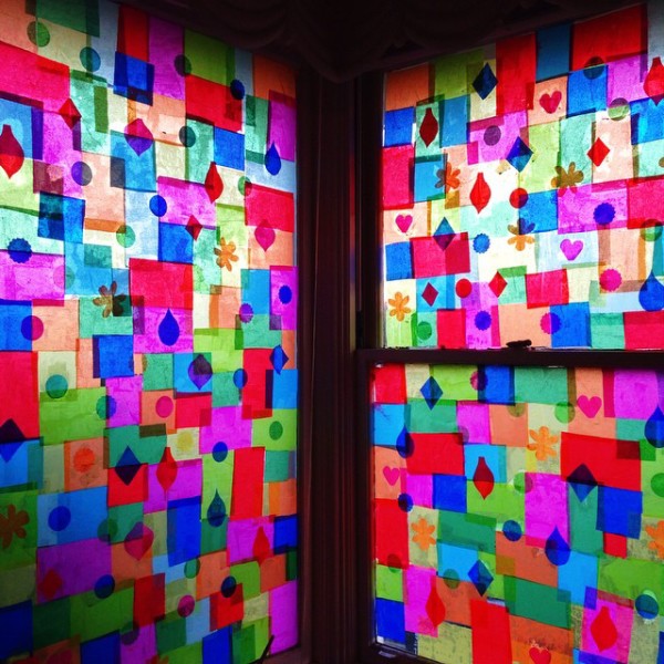 Amazing! Pilgrim Lee's incredible 'stained-glass'-style Christmas windows. She made them using tissue paper and PVA glue.