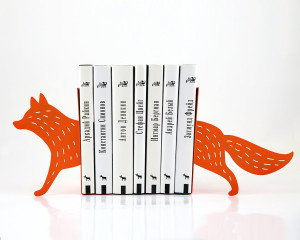 25 Excellent Presents for Book Lovers, via WeeBirdy.com: Reading Fox metal bookends, $49, from Wee Birdy's GREAT.LY shop.