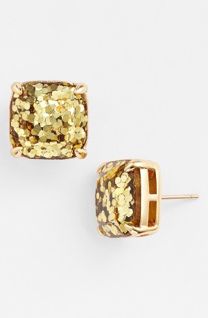 Luxury Christmas gifts on a budget: 40 gorgeous designer presents under $50, via WeeBirdy.com.
