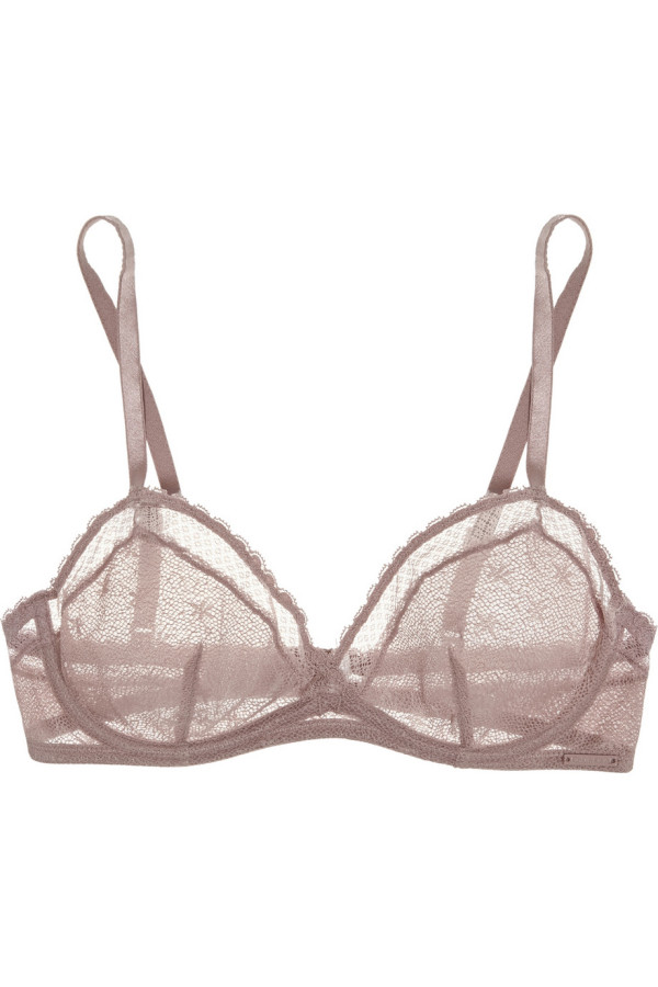 Luxury Christmas gifts on a budget: 40 gorgeous designer presents under $50, via WeeBirdy.com.