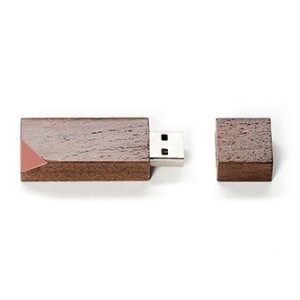 Echo bevel flash drive, $36, from Wee Birdy's GREAT.LY shop.