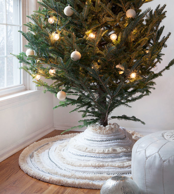 DIY: 5 Gorgeous New Christmas Crafts to Make Today: DIY Moroccan wedding blanket-inspired tree skirt by Design Sponge.
