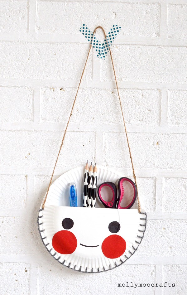 The best craft projects to make with kids, via We-Are-Scout.com: paper plate desk tidy.
