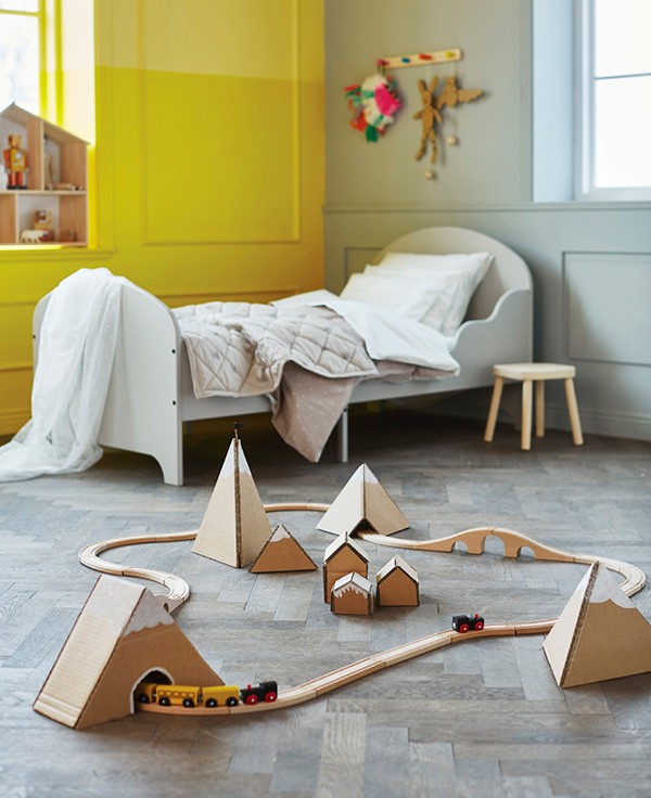 Gorgeous kids craft ideas: Cardboard landscape for your train by Ikea via Petit and Small. 
