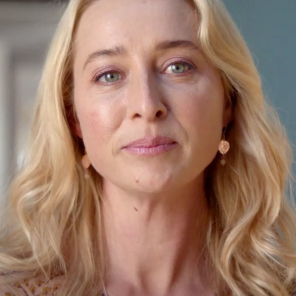Nina Proudman from Offspring earrings: where to buy them!