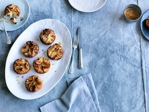 Gourmet Traveller Signature Collection by Robert Gordon Australia, an eight-piece tableware collection available exclusively at selected Domayne stores.