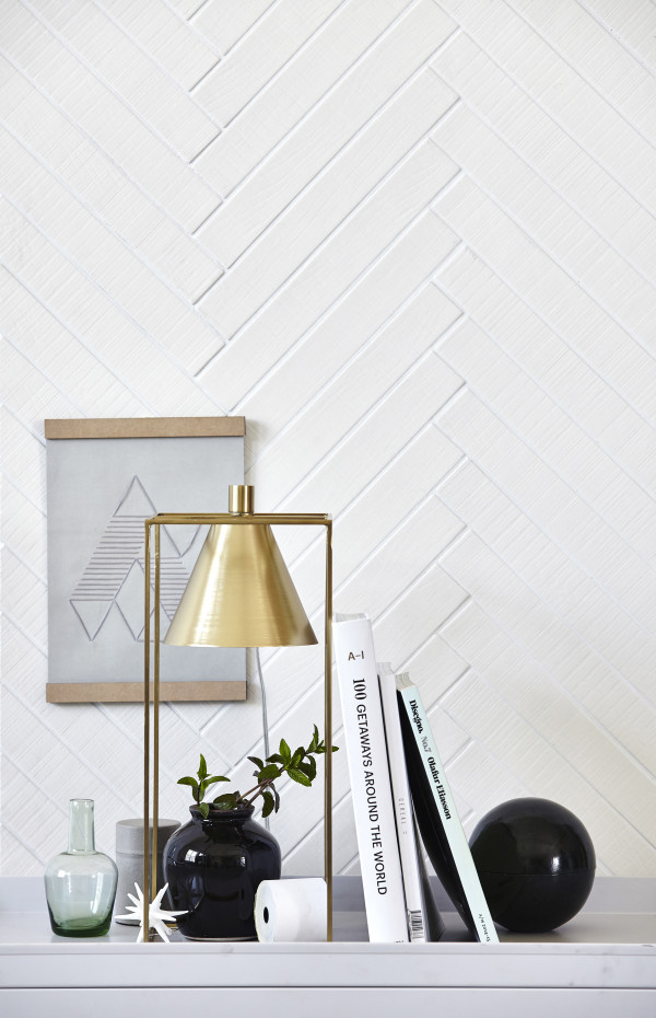 A perfect vignette by Danish brand House Doctor: a shelf.