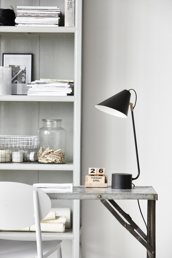How to style a vignette inspired by Danish brand House Doctor: the desk.