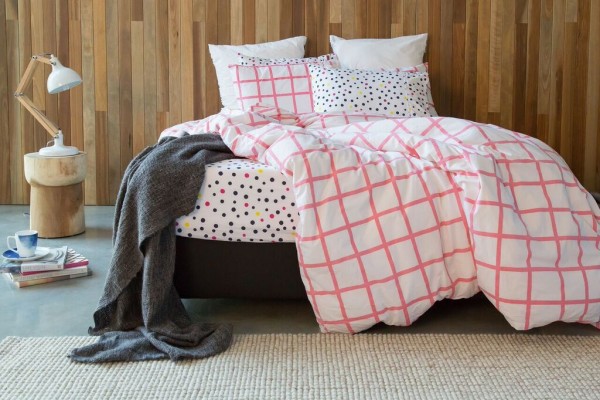 Siesta bedlinen, via We Are Scout.