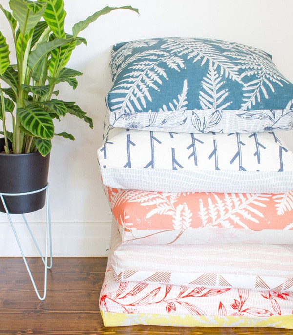 Ink-and-spindle-floor cushion