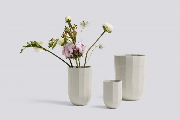 Paper porcelain vases, in store October. 