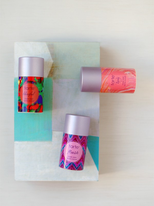 Beauty Scout: Tarte cheek stain for instant glow, via we-are-scout. Photo: Lisa Tilse for We Are Scout