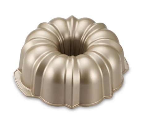 The original Bundt cake pan was made by Nordic Ware in the early 50s. We popularised the pans by featuring them in our US catalogue, beginning in 1980.