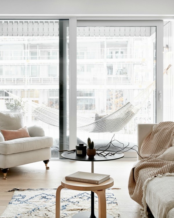 orgeous Swedish apartment, via Fantastic Frank.