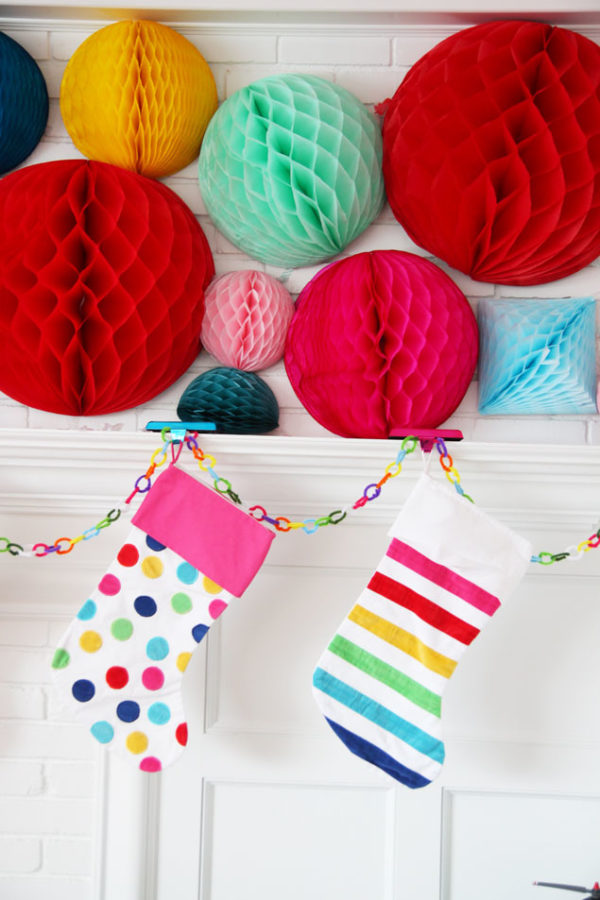 By Pencil Shavings Studio.http://pencilshavingsstudio.com/2013/12/a-colorful-christmas-with-the-land-of-nod-plus-a-giveaway/#disqus_thread